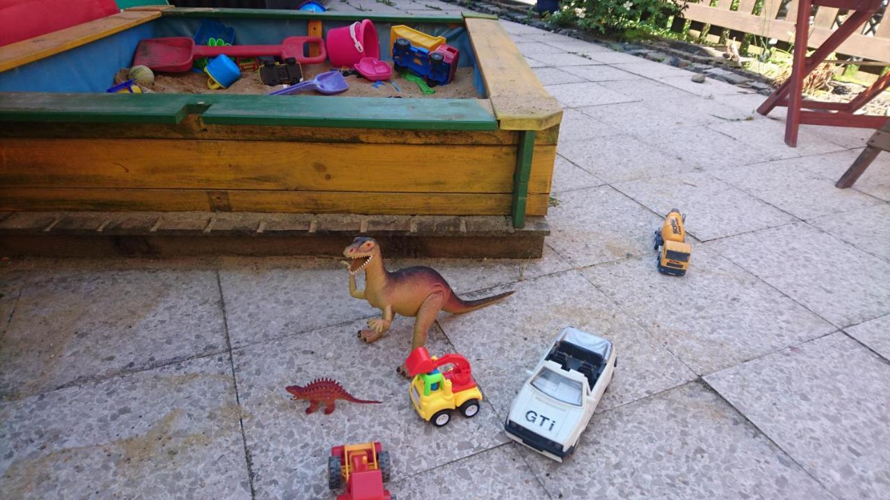 Апартаменты Mit Garten Und Spielplatz Клингенталь