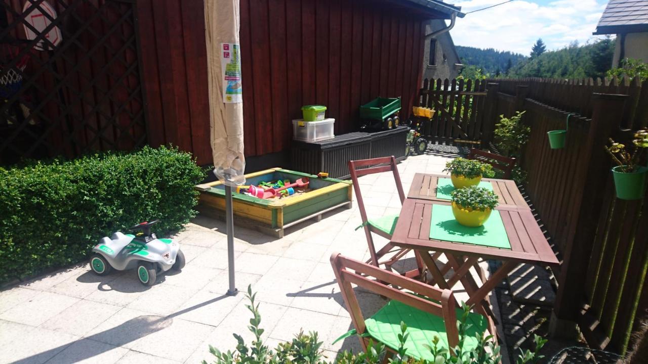 Mit Garten Und Spielplatz Клингенталь